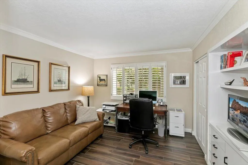 18 Conejo Circle, Palm Desert, California 92260 home-pic-25