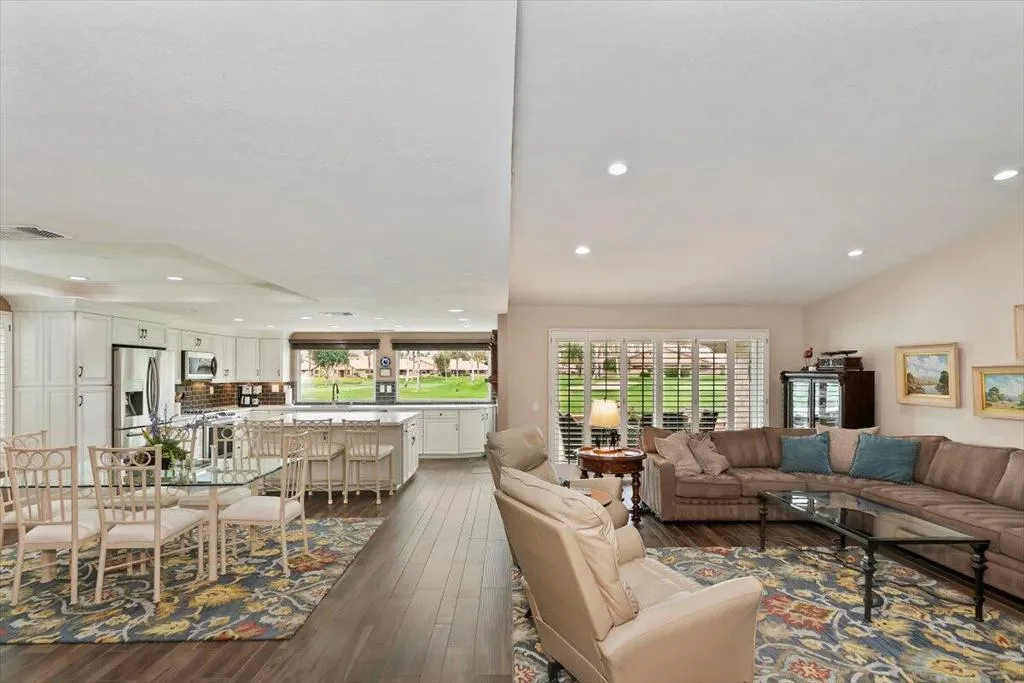 18 Conejo Circle, Palm Desert, California 92260 home-pic-17