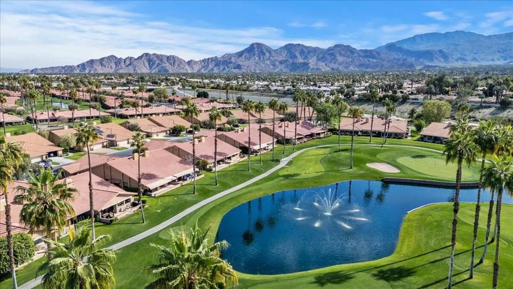 18 Conejo Circle, Palm Desert, California 92260 home-pic-24