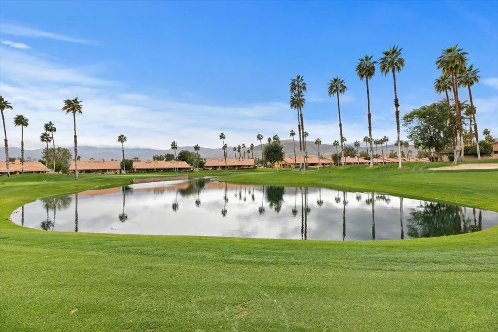 18 Conejo Circle, Palm Desert, California 92260 home-pic-16