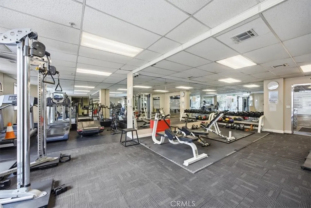 620 S Gramercy Place 130, Los Angeles, California 90005 home-pic-27