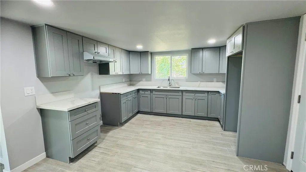 2523 Ogden Street 1-4, San Bernardino, California 92407 home-pic-25