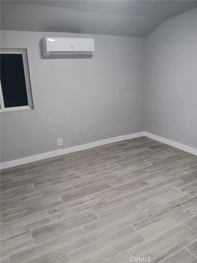 2523 Ogden Street 1-4, San Bernardino, California 92407 home-pic-20