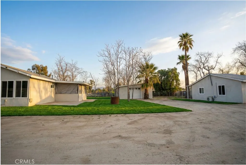 2523 Ogden Street 1-4, San Bernardino, California 92407 home-pic-4