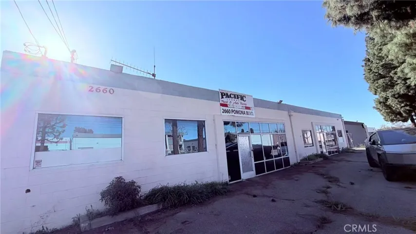 2660 Pomona, Pomona, California 91768