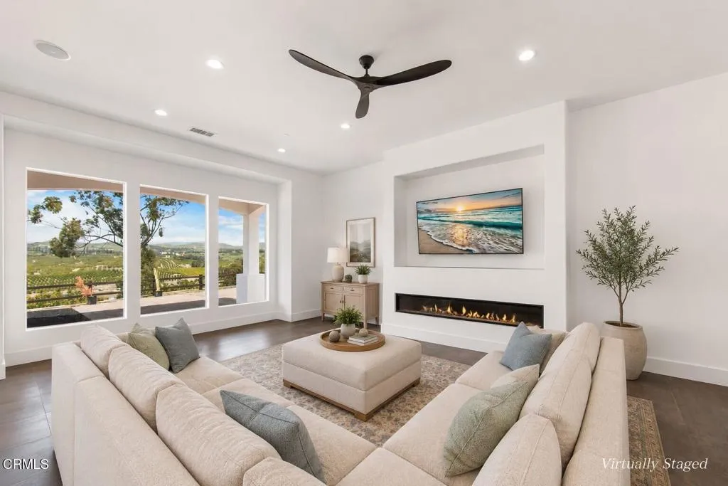 Family Room 2