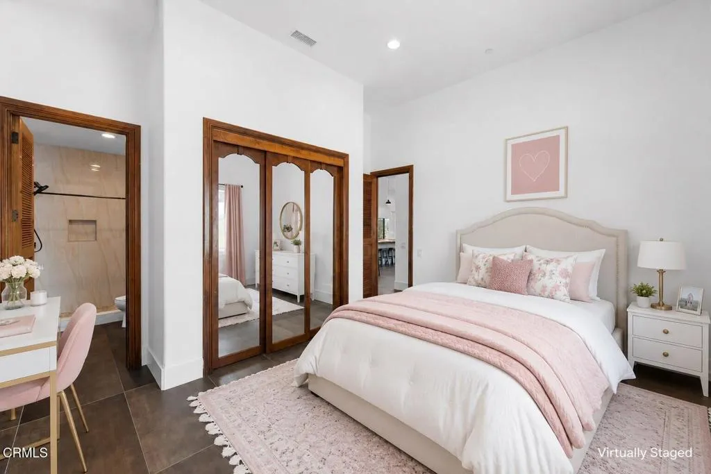 Girls Bedroom