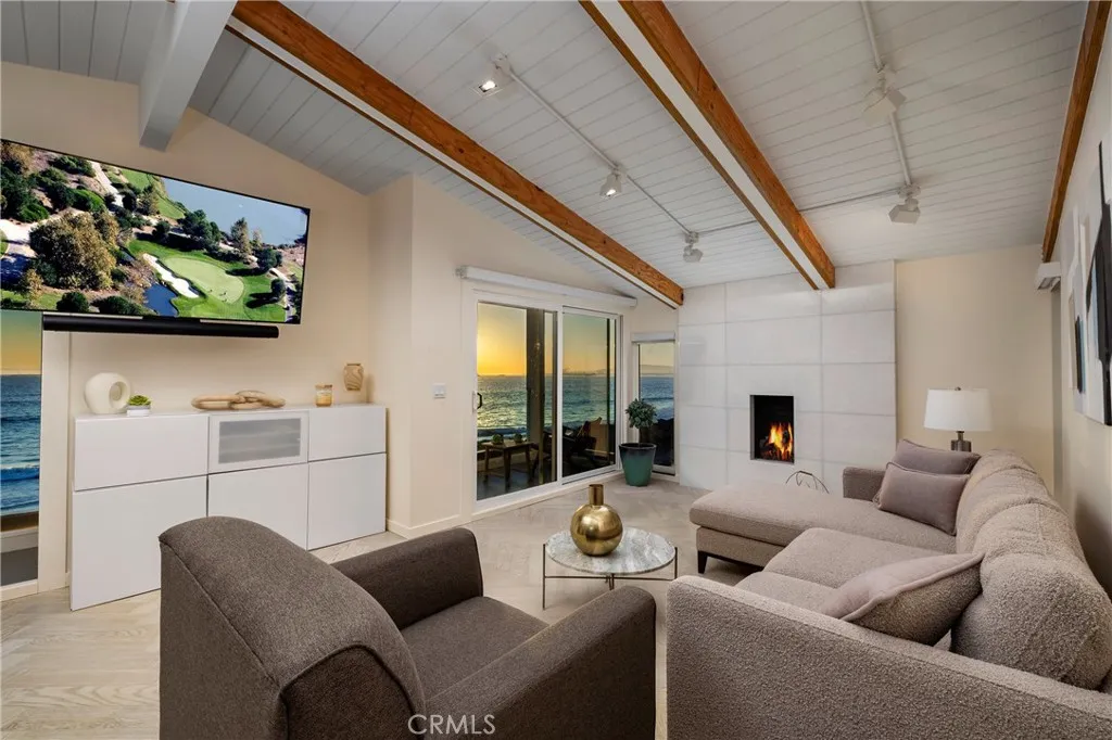 10 66th Place, Long Beach, California 90803 home-pic-8