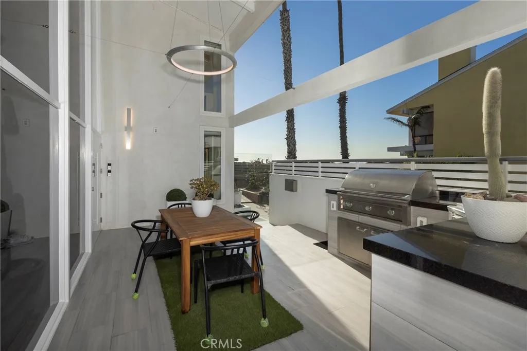 10 66th Place, Long Beach, California 90803 home-pic-19