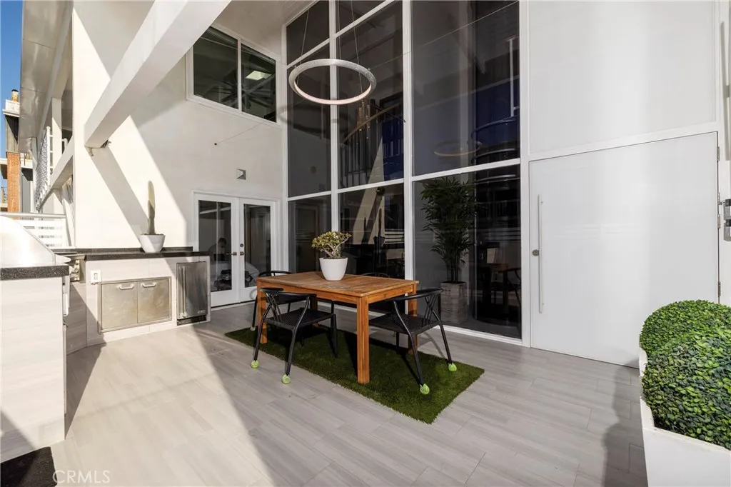 10 66th Place, Long Beach, California 90803 home-pic-20
