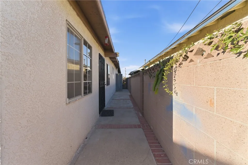 11602 Faculty, Norwalk, California 90650 home-pic-38