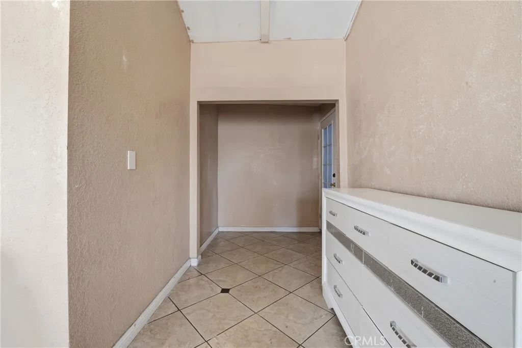 11602 Faculty, Norwalk, California 90650 home-pic-32