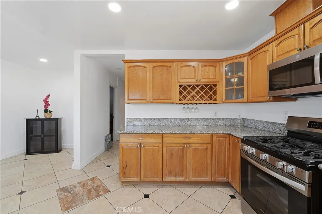 11602 Faculty, Norwalk, California 90650 home-pic-12