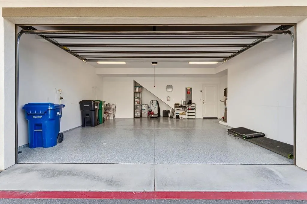 8691 Barbados Ln, Santee, California 92071 home-pic-40