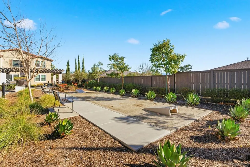 8691 Barbados Ln, Santee, California 92071 home-pic-49