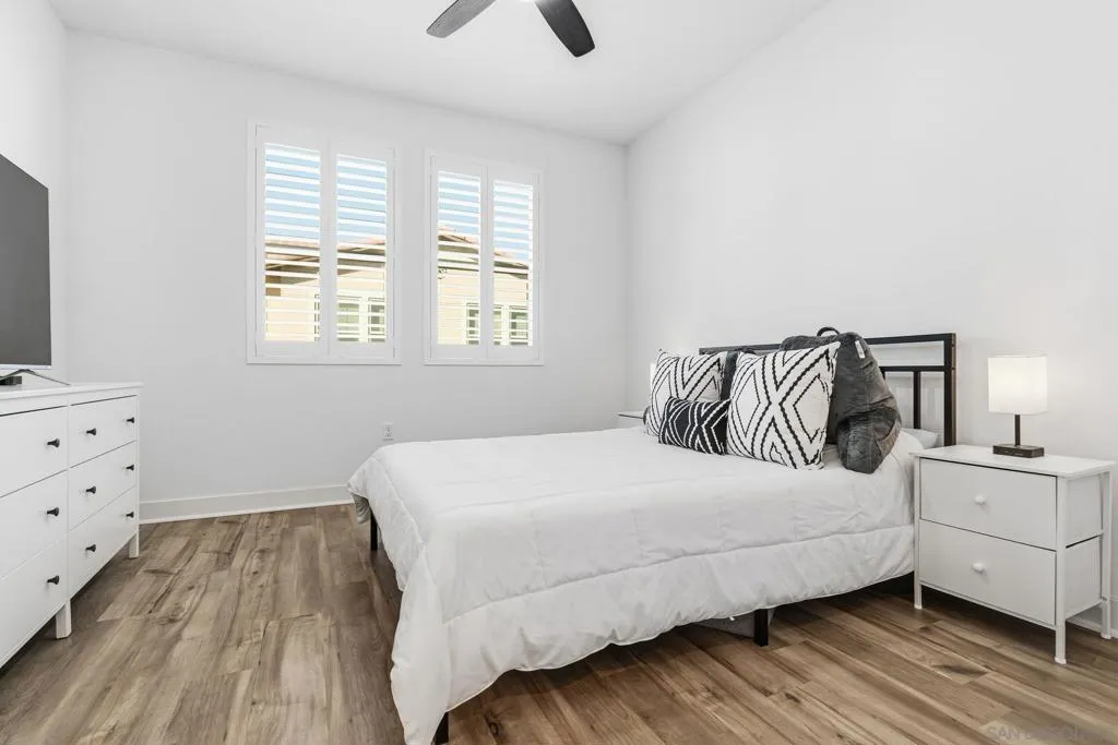 8691 Barbados Ln, Santee, California 92071 home-pic-13