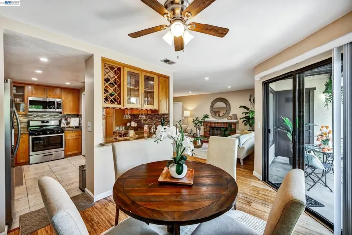 14370 14370 Outrigger Drive, San Leandro, California 94577
