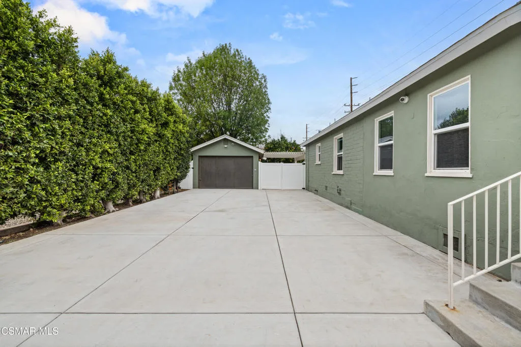 4391 Adam Road, Simi Valley, California 93063 home-pic-4