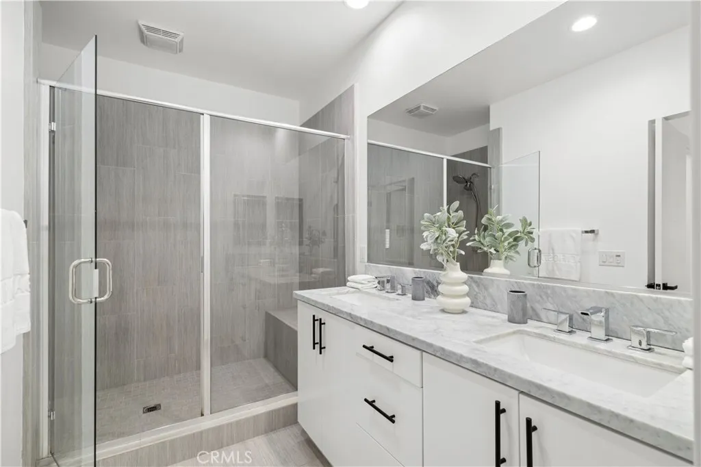 1683 Superior, Costa Mesa, California 92627 home-pic-15