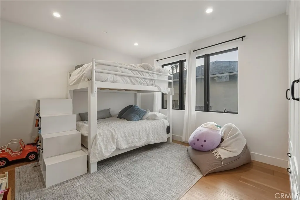 626 Longfellow, Hermosa Beach, California 90254 home-pic-11