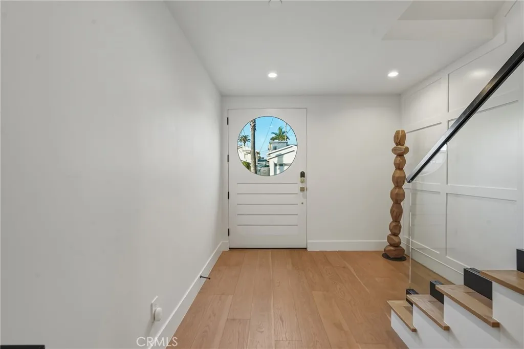 626 Longfellow, Hermosa Beach, California 90254 home-pic-4