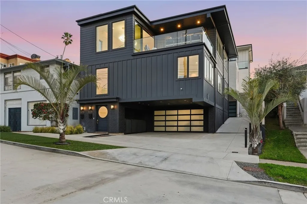 626 Longfellow, Hermosa Beach, California 90254 home-pic-1