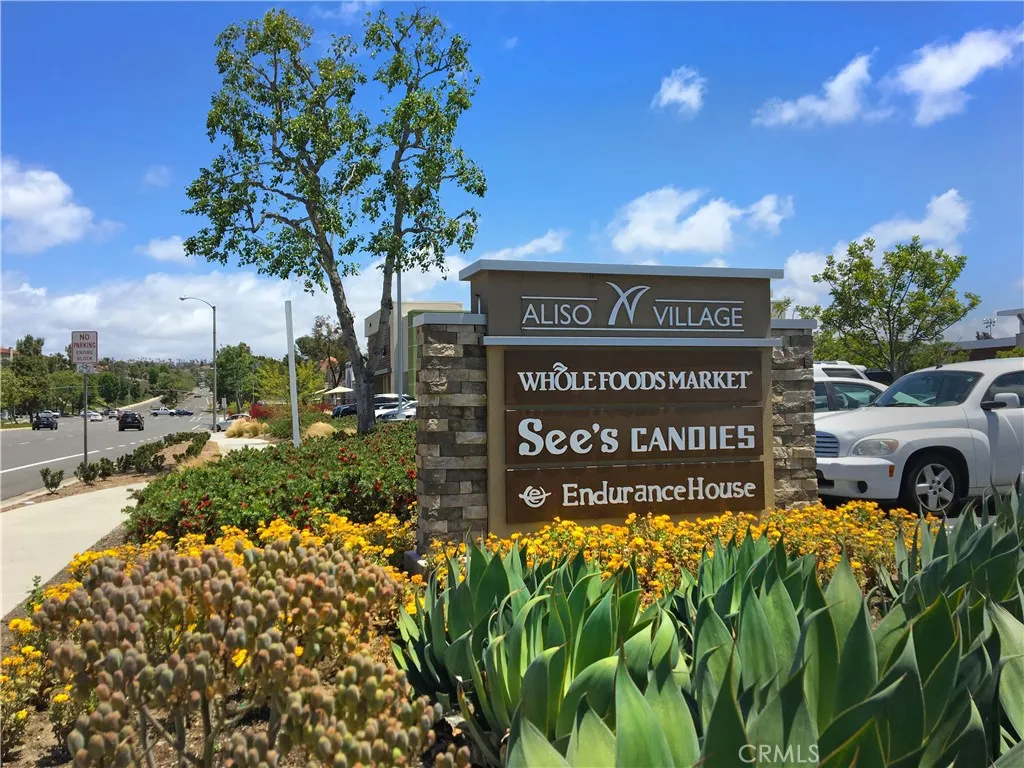12 Sparrow Hill Lane, Laguna Hills, California 92653 home-pic-44