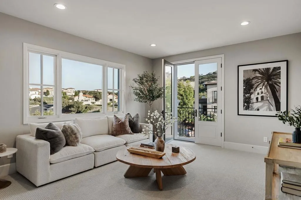 18238 Avenida Apice, San Diego, California 92067 home-pic-13