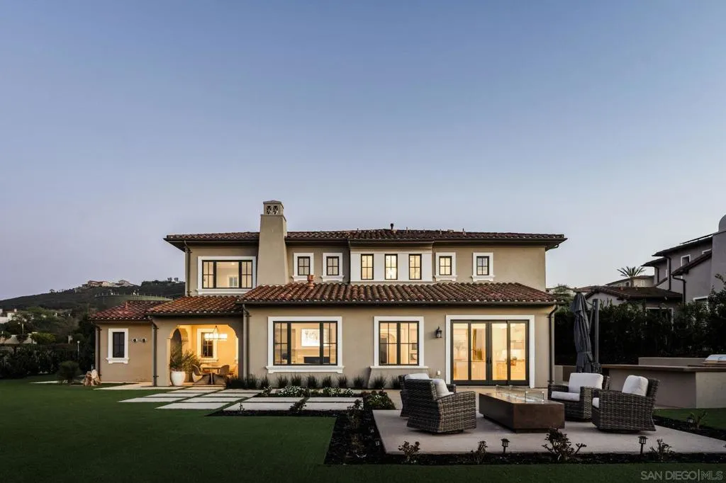 18238 Avenida Apice, San Diego, California 92067 home-pic-2