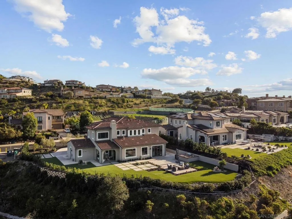 18238 Avenida Apice, San Diego, California 92067 home-pic-30