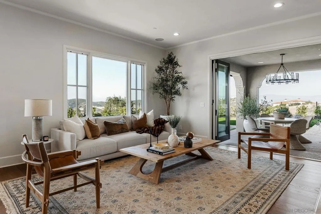 18238 Avenida Apice, San Diego, California 92067 home-pic-11