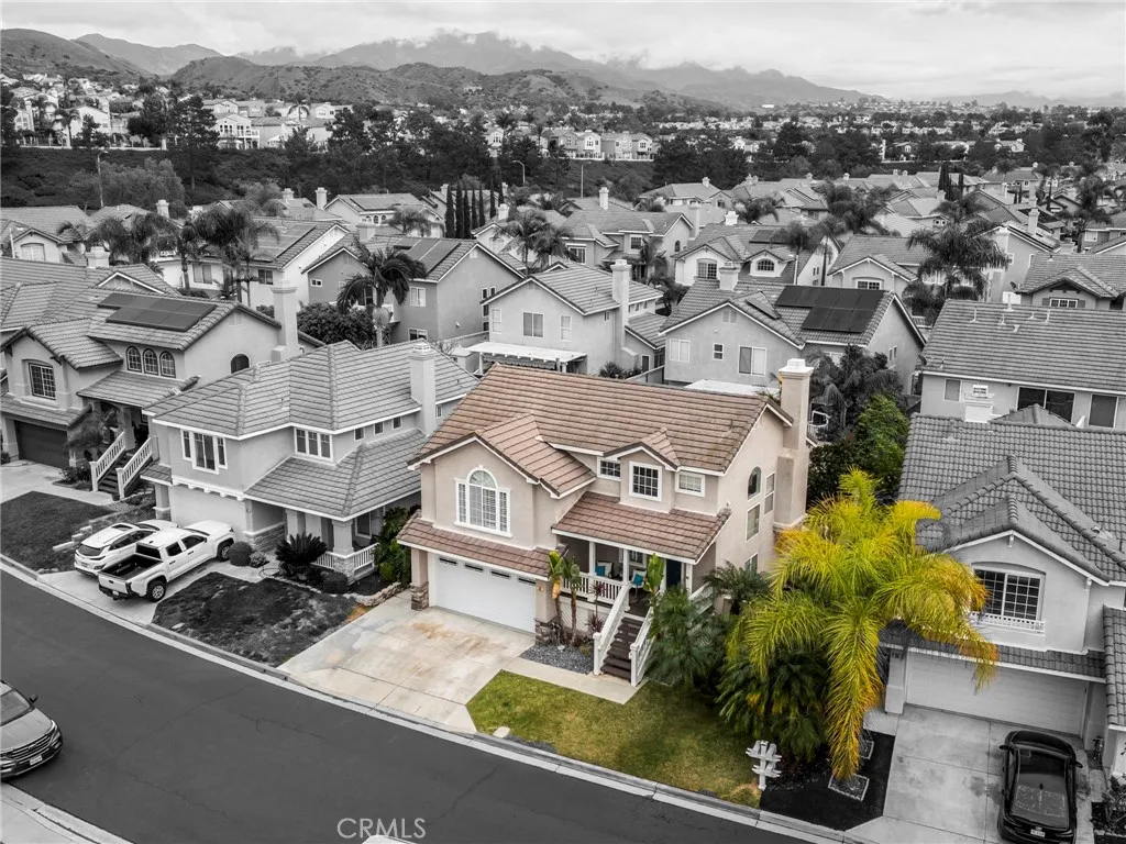 18 Cagney, Lake Forest, California 92610 home-pic-2