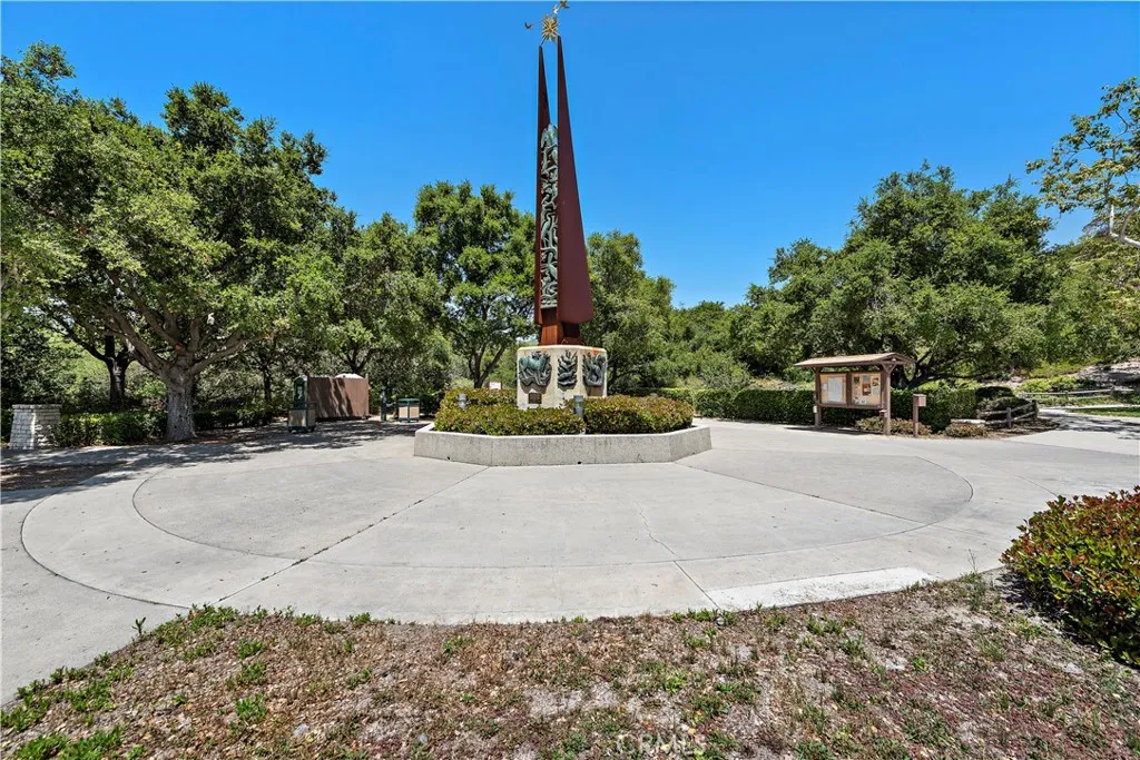 18 Cagney, Lake Forest, California 92610 home-pic-37