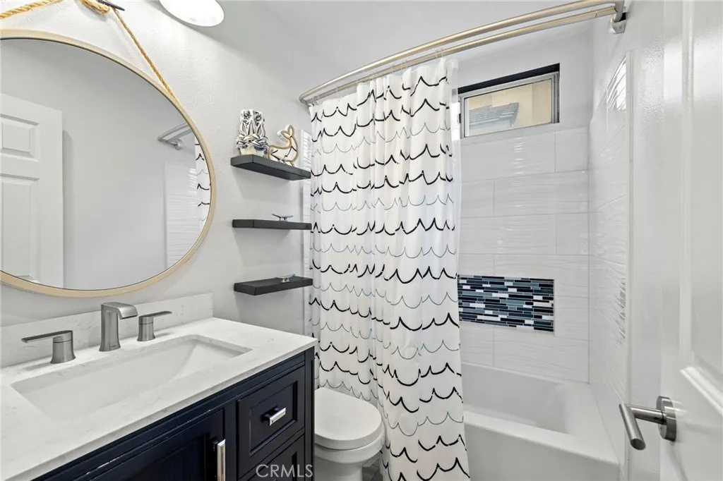 18 Cagney, Lake Forest, California 92610 home-pic-22