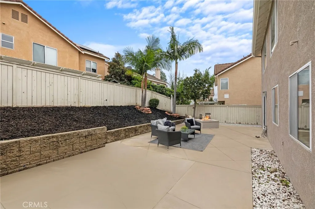 18 Cagney, Lake Forest, California 92610 home-pic-27