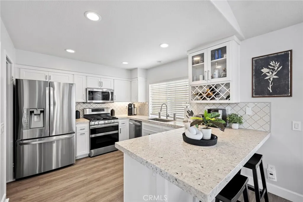 18 Cagney, Lake Forest, California 92610 home-pic-9