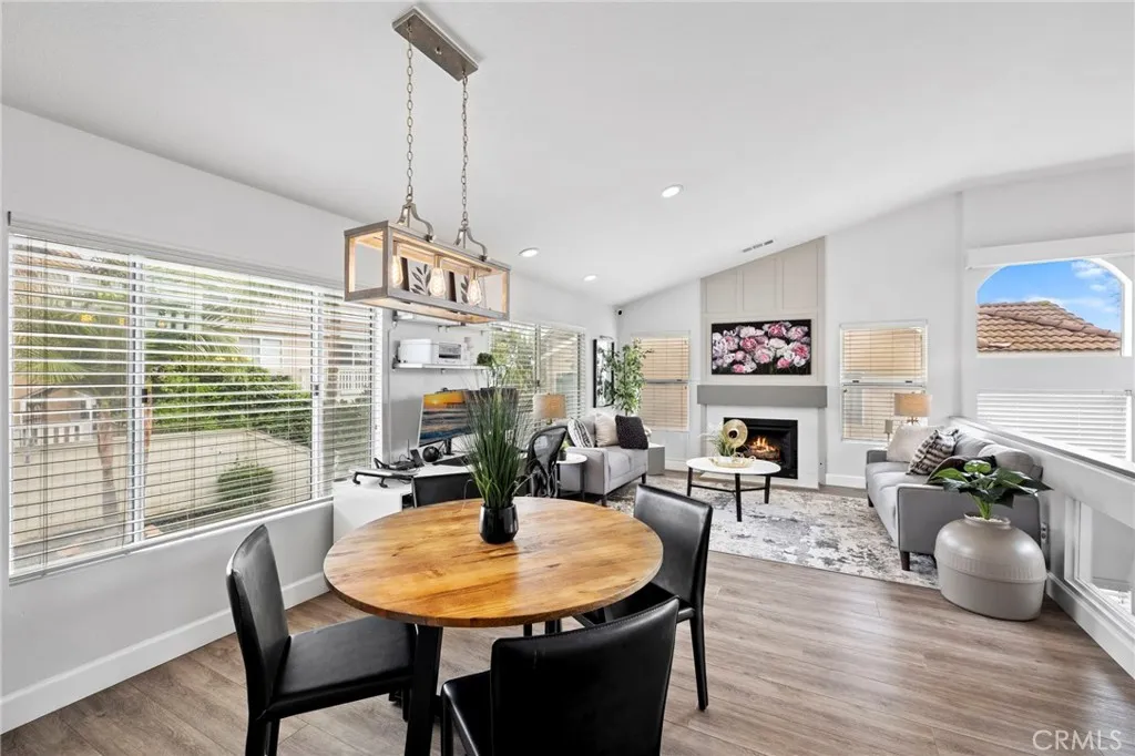 18 Cagney, Lake Forest, California 92610 home-pic-6