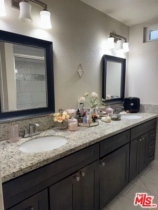 1570 S Santa Fe Avenue, Vista, California 92084 home-pic-7