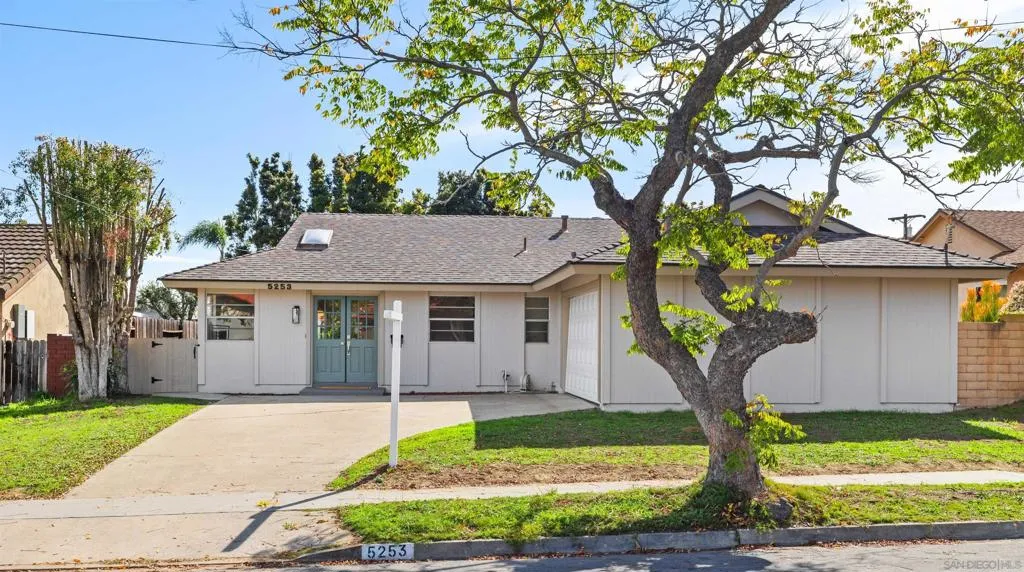 5253 Diane Ave, San Diego, California 92117 home-pic-1