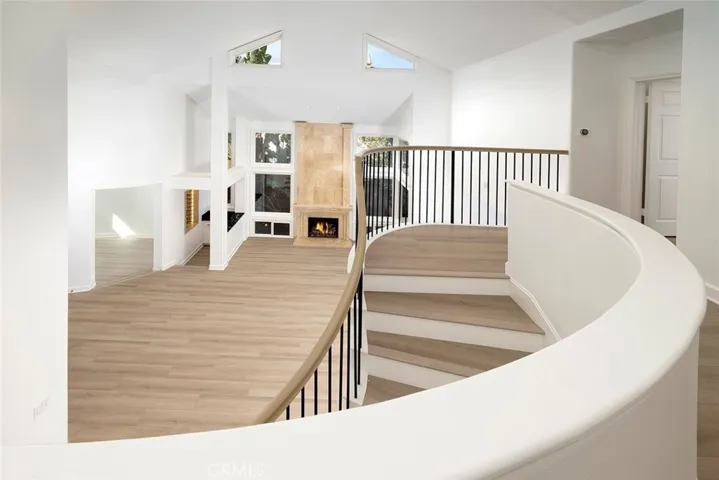 6 Harbor Pointe Drive, Corona Del Mar, California 92625