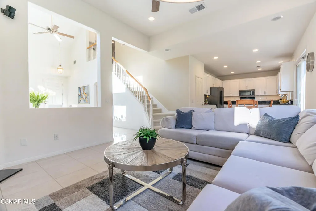 4406 Camino De La Rosa, Newbury Park, California 91320 home-pic-7