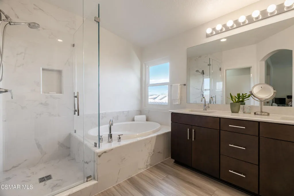 4406 Camino De La Rosa, Newbury Park, California 91320 home-pic-14