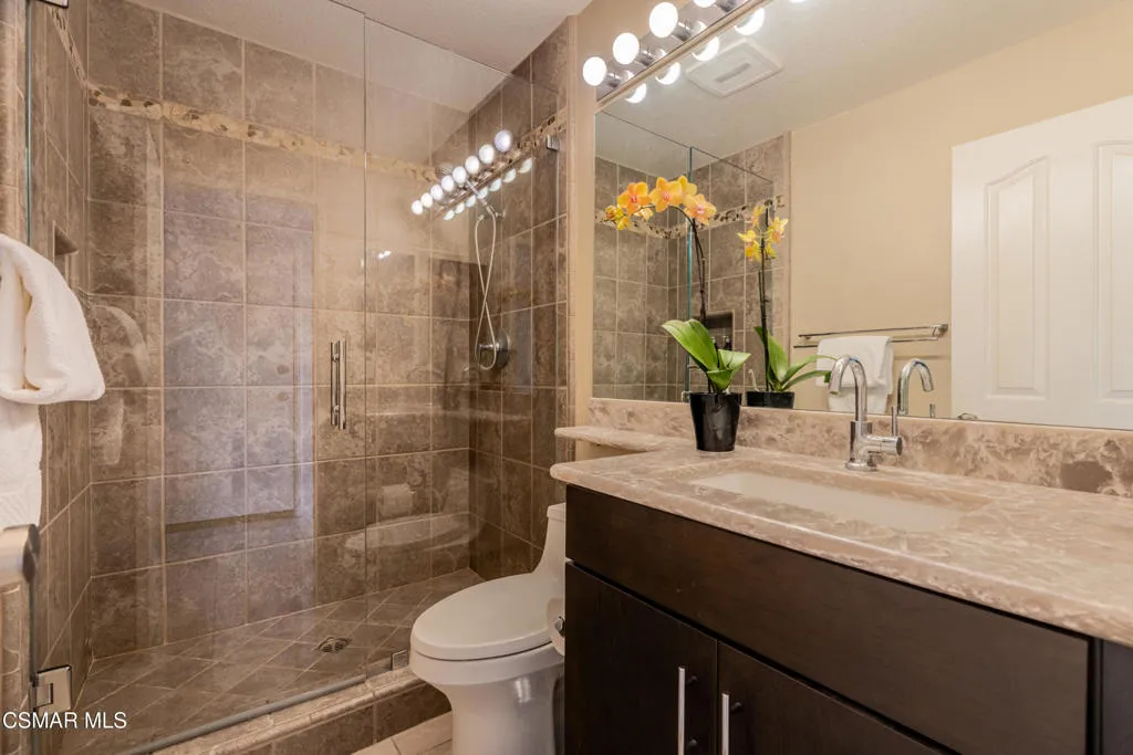4406 Camino De La Rosa, Newbury Park, California 91320 home-pic-19