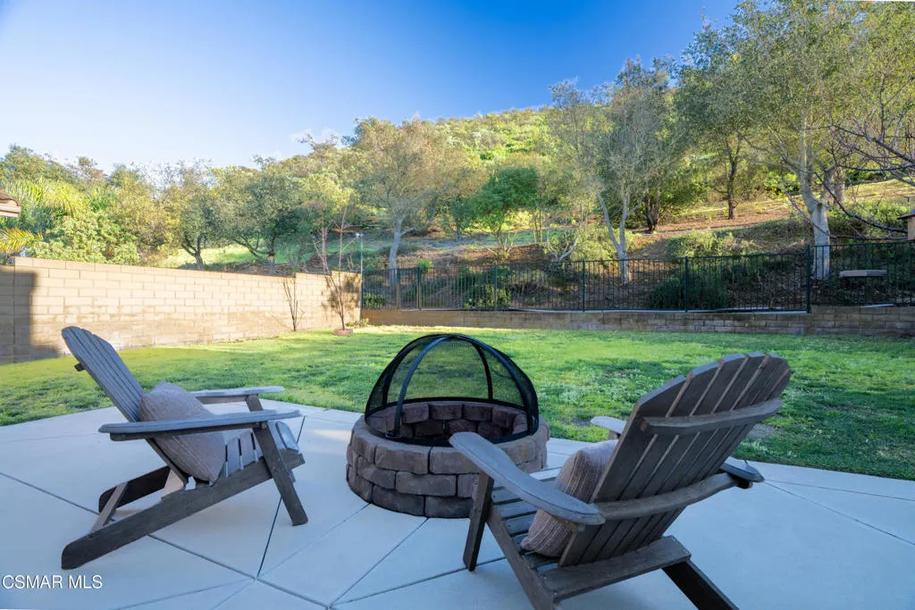 4406 Camino De La Rosa, Newbury Park, California 91320 home-pic-22