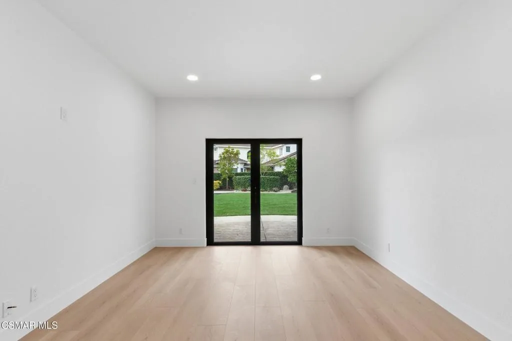 5733 Carell Avenue, Agoura Hills, California 91301 home-pic-40