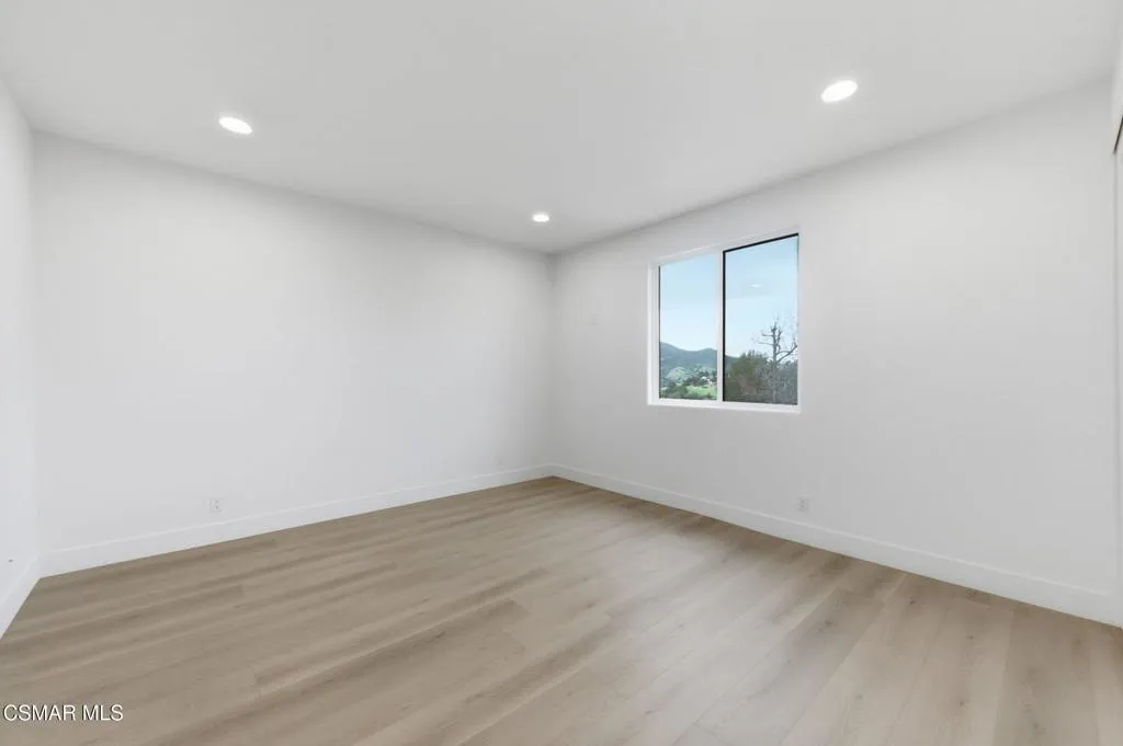 5733 Carell Avenue, Agoura Hills, California 91301 home-pic-65