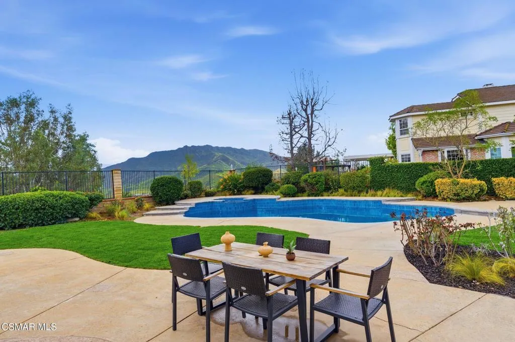 5733 Carell Avenue, Agoura Hills, California 91301 home-pic-78