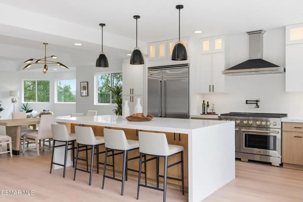5733 Carell Avenue, Agoura Hills, California 91301 home-pic-25