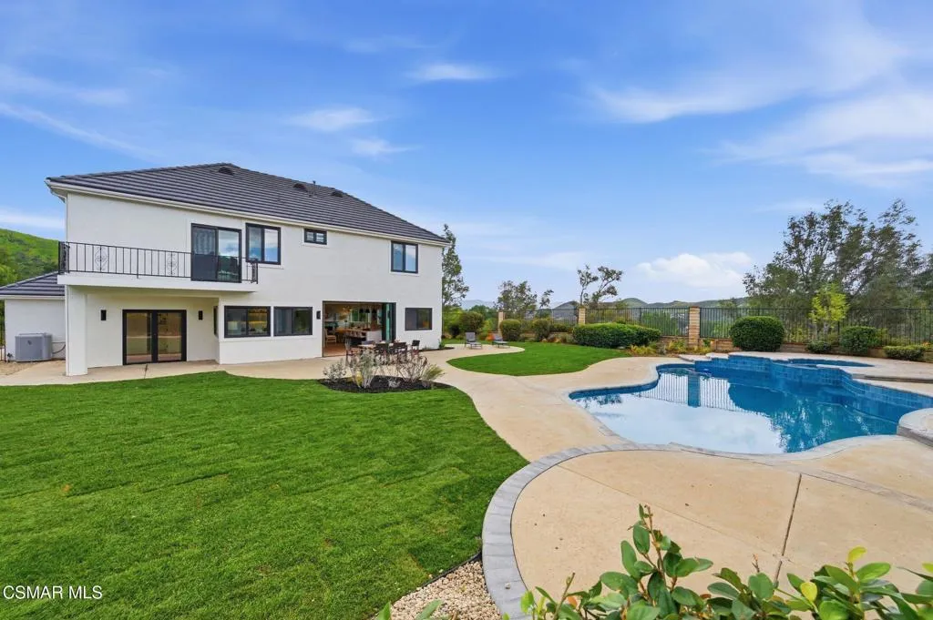 5733 Carell Avenue, Agoura Hills, California 91301 home-pic-79