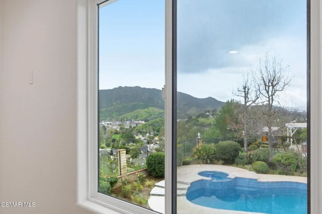 5733 Carell Avenue, Agoura Hills, California 91301 home-pic-71